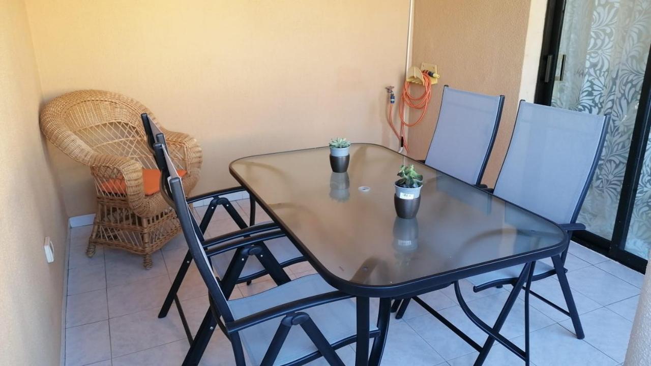Ferienwohnung Playaelporis Poris de Abona Exterior foto